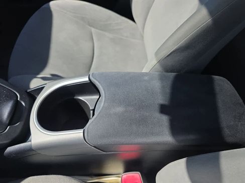 Used 2013 Toyota Prius Two FWD image 23