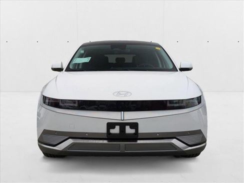 New 2024 Hyundai Ioniq 5 Limited image 6