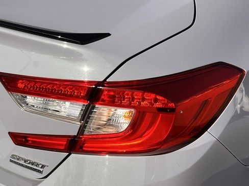 Used 2022 Honda Accord Sport Special Edition image 28