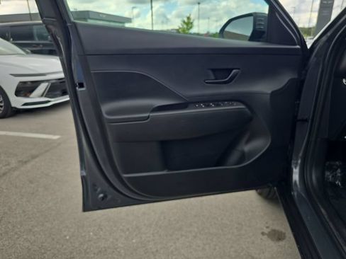 New 2026 Hyundai Kona SE AWD/4WD image 12