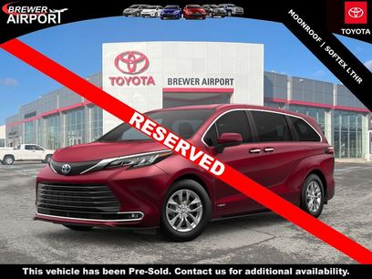 New 2026 Toyota Sienna XLE