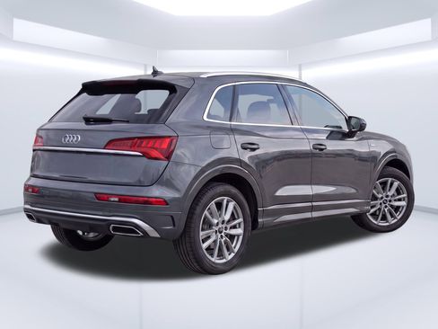 Used 2024 Audi Q5 2.0T Premium AWD/4WD image 4