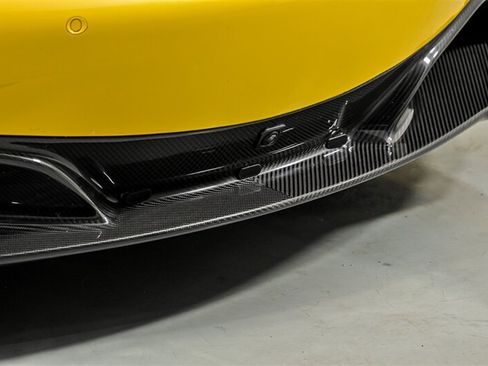 Used 2020 McLaren 720S Spider RWD image 4