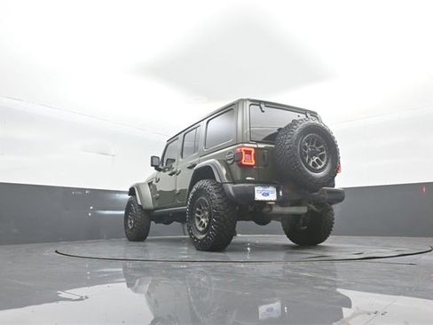 Used 2022 Jeep Wrangler Unlimited Rubicon w/ Xtreme Recon 35" Tire Package image 34