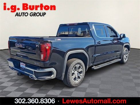 New 2026 GMC Sierra 1500 SLE w/ X31 Off-Road Package image 4