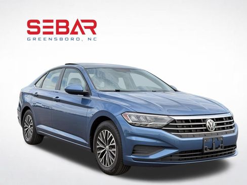 Used 2019 Volkswagen Jetta SE FWD image 6