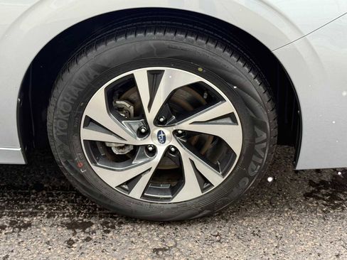 Certified 2025 Subaru Legacy Premium w/ Popular Package #1A image 8