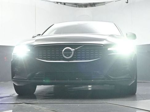 Certified 2023 Volvo S60 B5 Plus FWD image 32