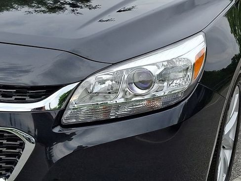 Used 2014 Chevrolet Malibu LT FWD image 9