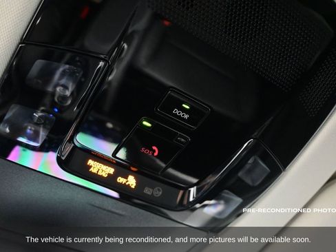 Used 2024 Lexus RZ 300e Premium image 23