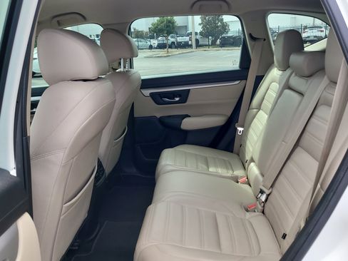 Used 2017 Honda CR-V LX image 14