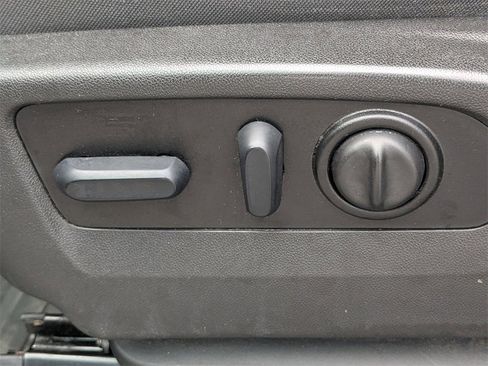 Used 2022 Chevrolet Silverado 1500 W/T w/ WT Fleet Convenience Package image 21