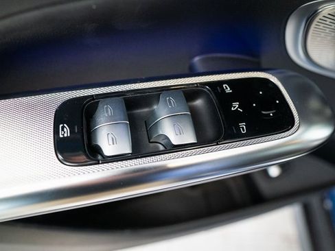 New 2026 Mercedes-Benz GLC 300 4MATIC image 18