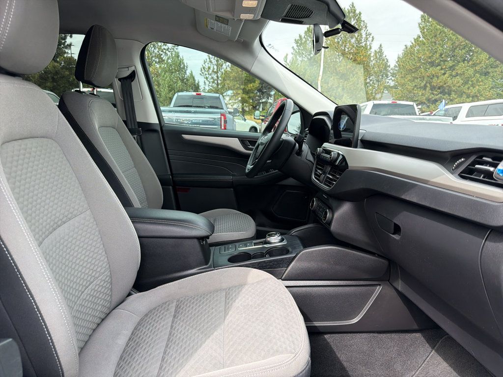 Used 2022 Ford Escape SE w/ Convenience Package AWD/4WD image 25
