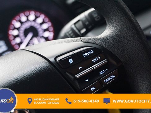 Used 2019 Hyundai Veloster 2.0 image 18