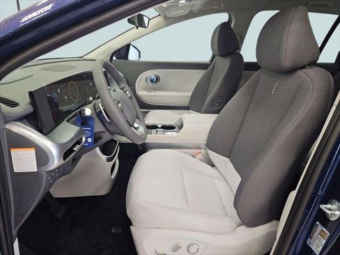 New 2026 Hyundai Ioniq 9 SE AWD/4WD image 21