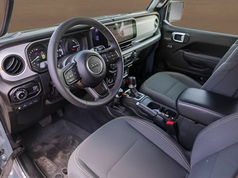 Used 2025 Jeep Wrangler Unlimited Sport S 4xe AWD/4WD image 10