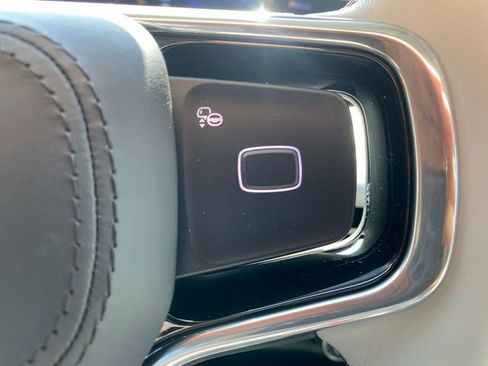 New 2026 Lincoln Navigator L Black Label AWD/4WD image 18