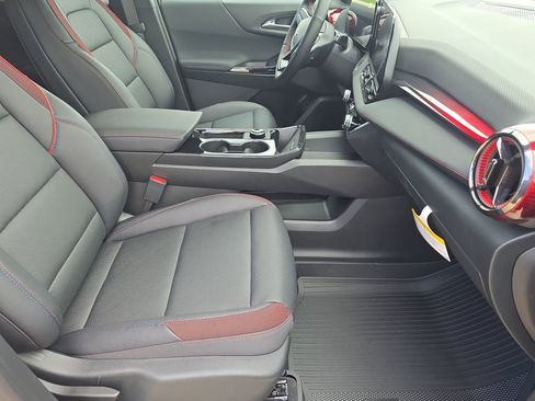 New 2026 Chevrolet Equinox RS w/ Safety and Technology Package FWD image 10