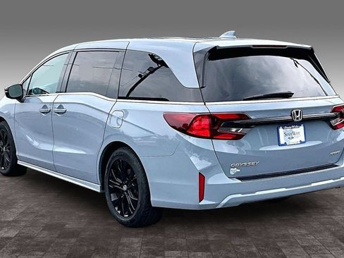 Used 2025 Honda Odyssey Sport-L image 26