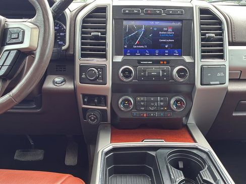 Used 2020 Ford F350 King Ranch w/ King Ranch Ultimate Package AWD/4WD image 32