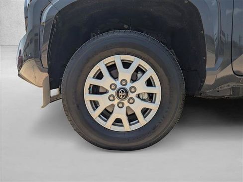 Used 2026 Toyota Tacoma SR AWD/4WD image 21