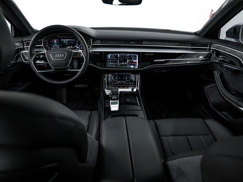 Certified 2025 Audi A8 L 3.0T AWD/4WD image 21