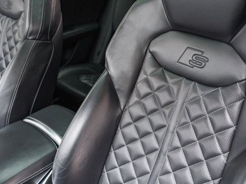 Used 2021 Audi SQ8 Prestige w/ Prestige Package image 27