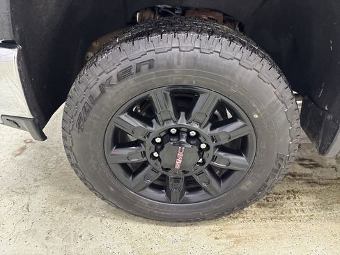 Used 2020 Chevrolet Silverado 3500 LTZ w/ LTZ Plus Package image 8