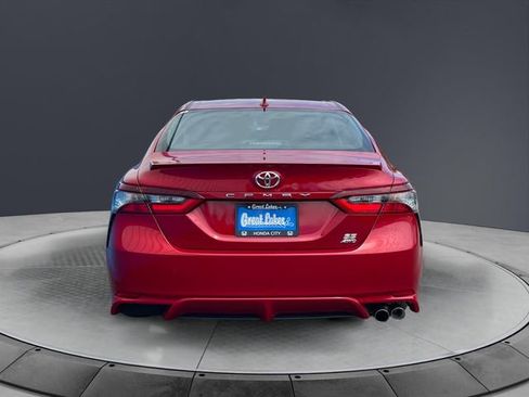 Used 2023 Toyota Camry SE AWD/4WD image 4
