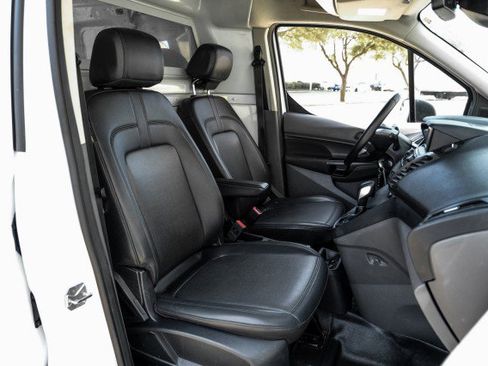 Used 2023 Ford Transit Connect XL image 33