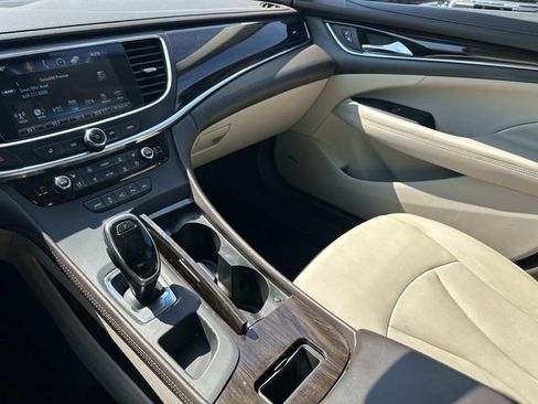 Used 2017 Buick LaCrosse Premium w/ Driver Confidence Package #2 AWD/4WD image 32