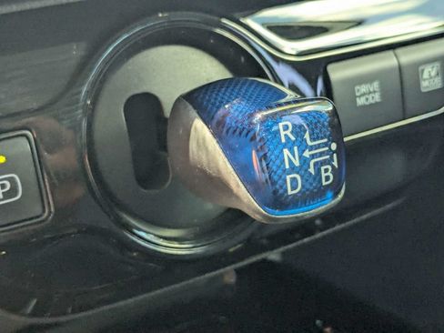 Used 2022 Toyota Prius FWD image 45