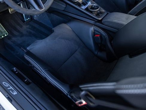 Used 2025 Porsche 911 GT3 image 50