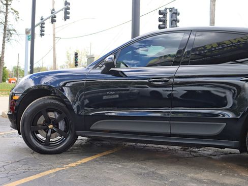 Used 2021 Porsche Macan AWD/4WD image 13