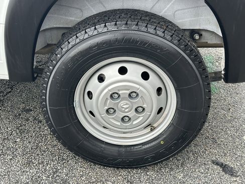 Used 2023 RAM ProMaster 2500 image 21