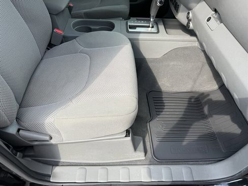 Used 2019 Nissan Frontier SV w/ Value Truck Package image 8