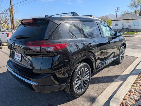 New 2026 Nissan Rogue Platinum AWD/4WD image 4