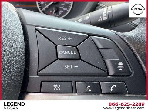 Certified 2023 Nissan Sentra SV FWD image 21