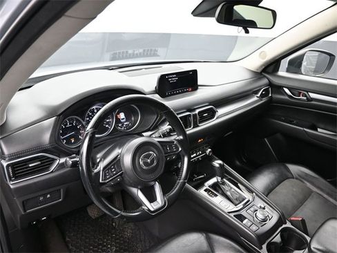 Used 2020 MAZDA CX-5 Touring image 9