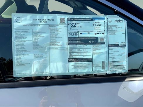 New 2025 Nissan Rogue SL w/ Tech Package image 15