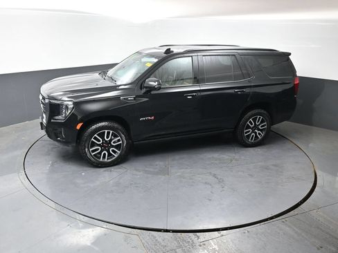 Used 2024 GMC Yukon AT4 w/ AT4 Premium Package AWD/4WD image 49