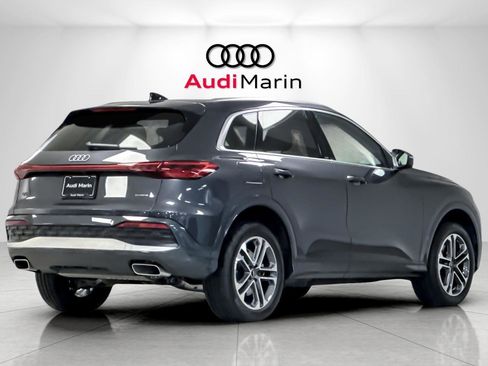 Used 2025 Audi Q5 Premium Plus w/ Premium Plus image 5