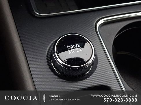 Certified 2025 Lincoln Corsair Reserve image 25