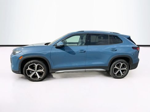 Used 2025 Volkswagen Tiguan SE w/ Panoramic Sunroof Package AWD/4WD image 8