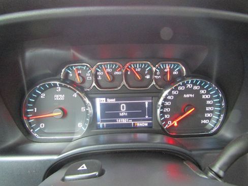 Used 2015 Chevrolet Silverado 1500 LT w/ LT Convenience Package AWD/4WD image 14