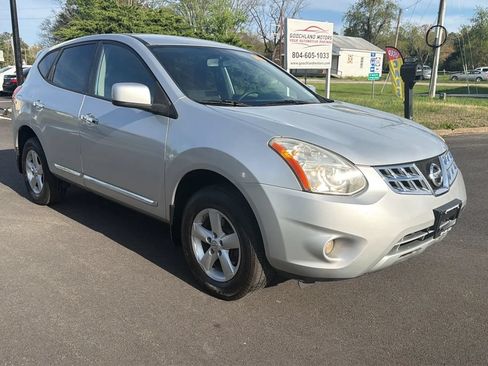 Used 2013 Nissan Rogue S w/ Special Edition Pkg AWD/4WD image 9