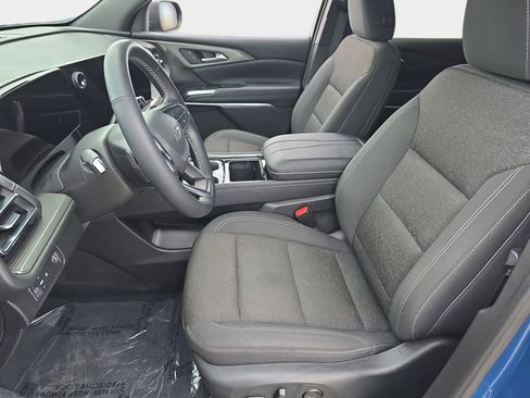Used 2024 Chevrolet Traverse LT w/ Midnight/Sport Edition FWD image 20