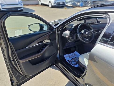 Certified 2025 MAZDA CX-30 2.5 Turbo w/ Premium Plus Pkg image 38