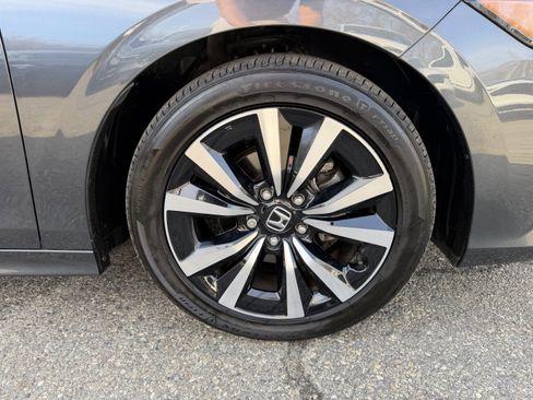 Used 2022 Honda Civic EX image 10